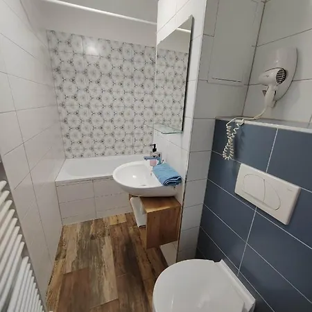 Panzio Bed & Breakfast Balatonlelle