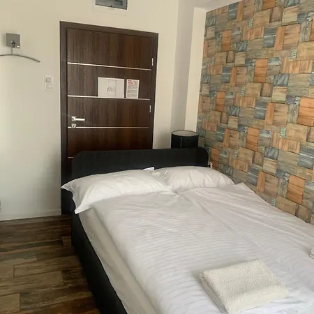 Panzio 巴拉通雷勒