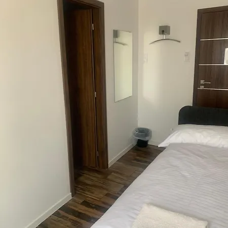 Panzio Bed & Breakfast Balatonlelle