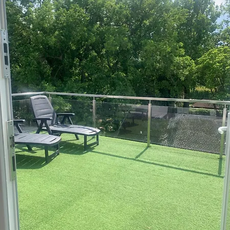 Panzio Bed & Breakfast