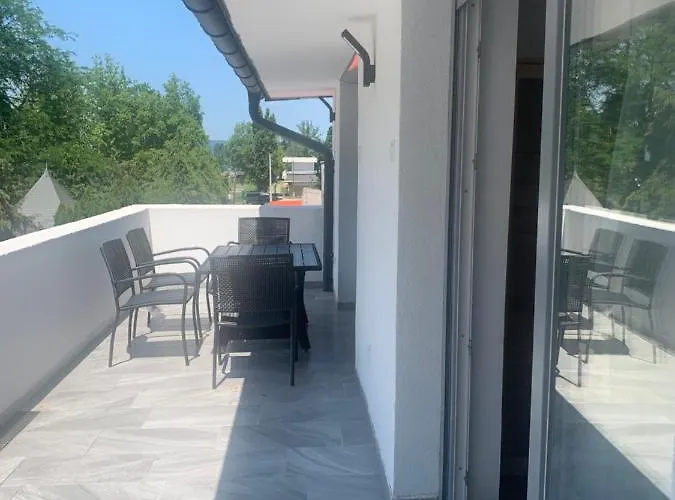 Panzio Bed & Breakfast