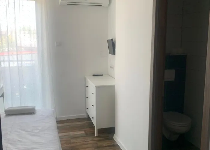 Panzio * Balatonlelle