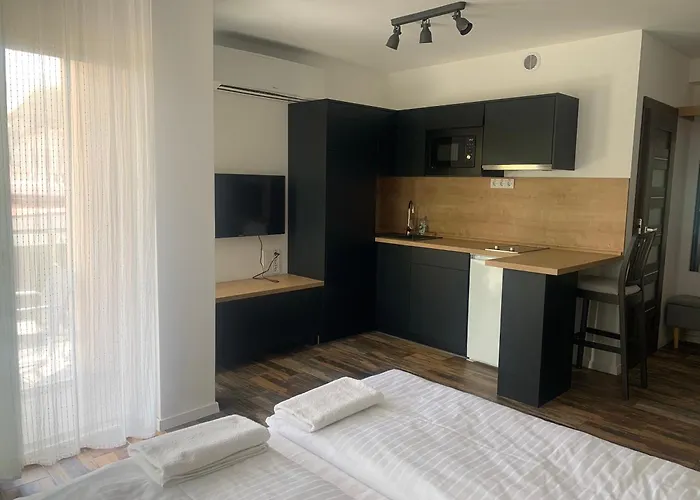 Bed & Breakfast Panzio *